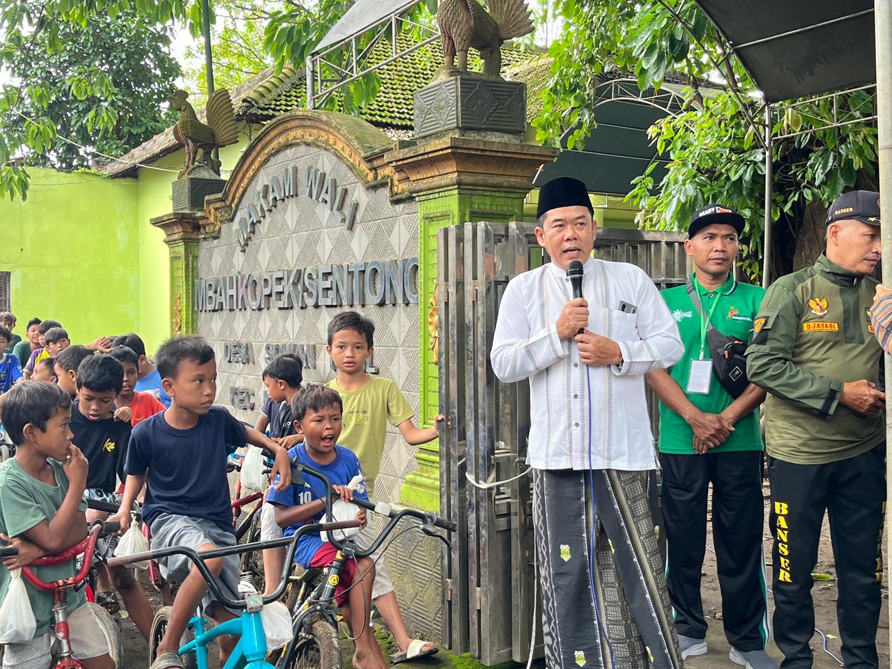 ​Peringati Haul Mbah Kopek Sentono ke-607, Ketua DPRD Jepara Lepas Kirab Budaya Desa Sowan Kidul
