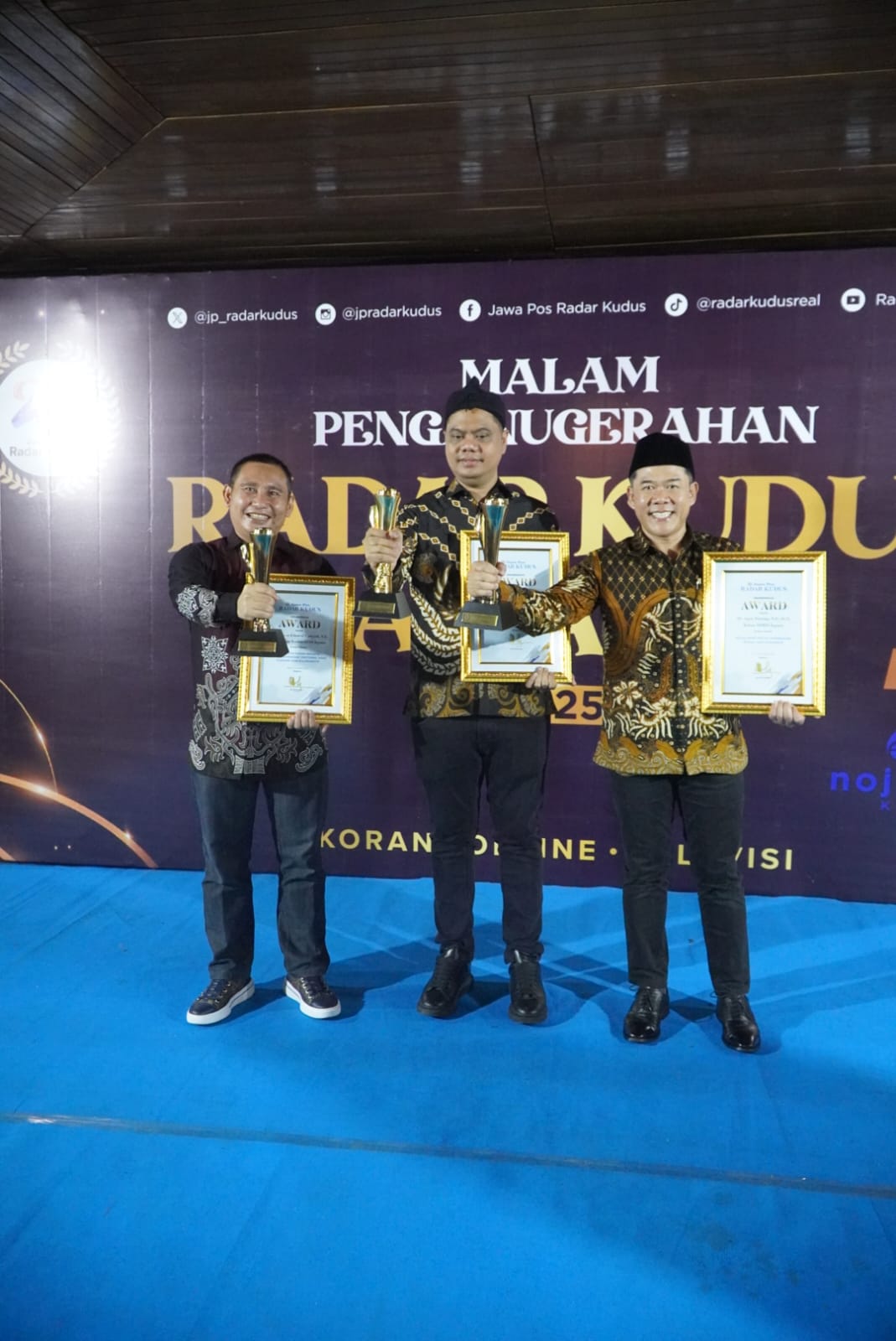 INTEGRASI AKADEMIK DAN KEBIJAKAN: REKAM JEJAK DR. AGUS SUTISNA DALAM MEMBANGUN JEPARA<br>