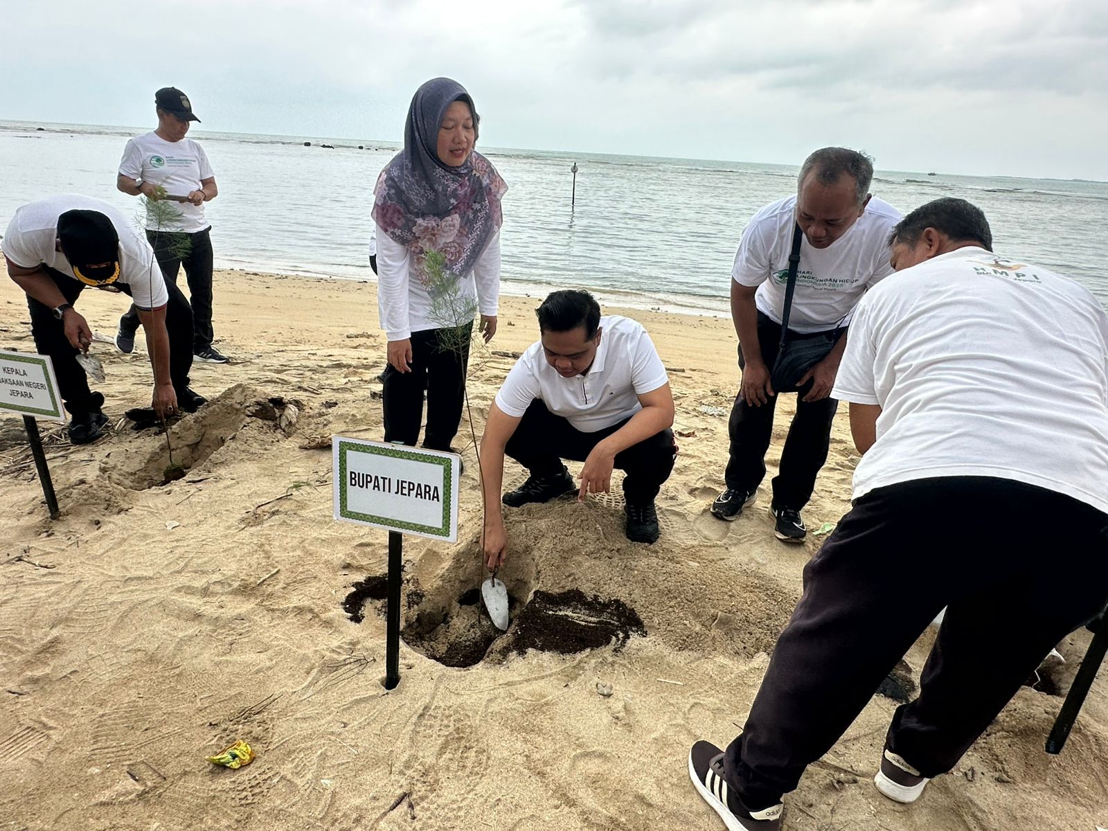 PERINGATAN HPSN 2026, BUPATI JEPARA AJAK MASYARAKAT UBAH PERILAKU KELOLA SAMPAH<br>