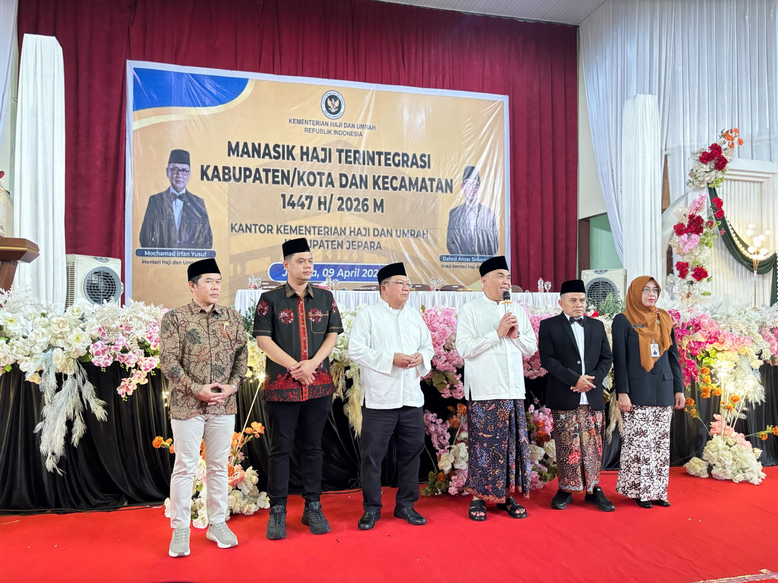 HADIRI MANASIK HAJI REGULER JEPARA 2026, KETUA DPRD: JAGA KESEHATAN DAN KEKOMPAKAN