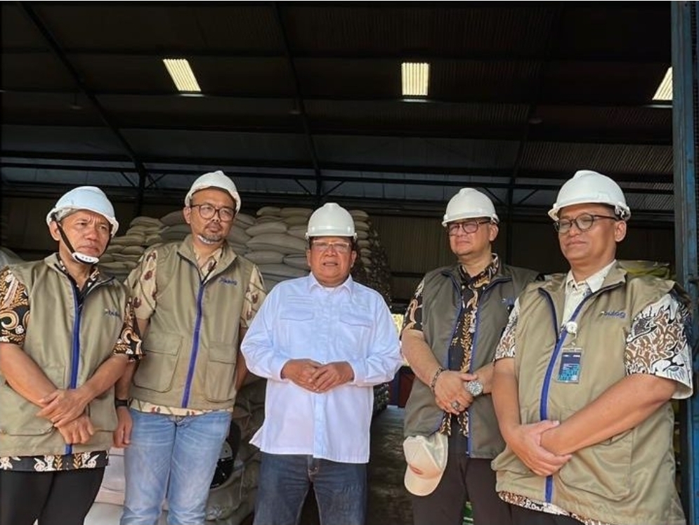 DPR RI PASTIKAN STOK BERAS AMAN HINGGA AKHIR 2026: DISTRIBUSI HARUS DIPERCEPAT DEMI KUALITAS<br>
