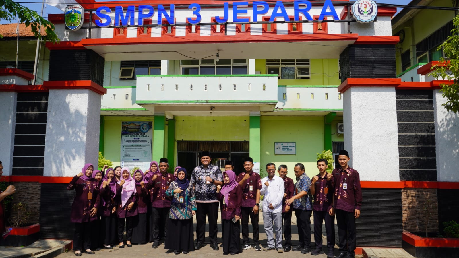 TINJAU REVITALISASI DUA SEKOLAH, PEMKAB JEPARA DORONG PENINGKATAN KUALITAS PENDIDIKAN<br>